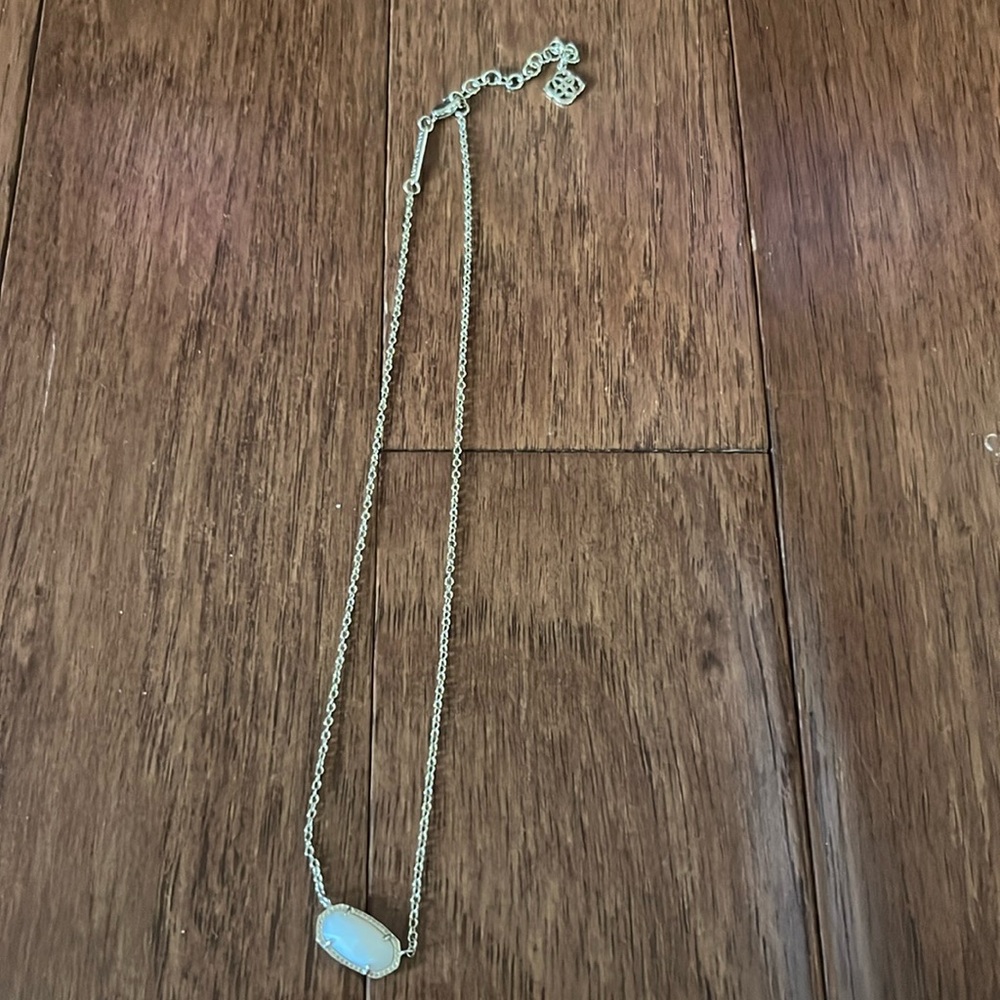 White Kendra Scott necklace